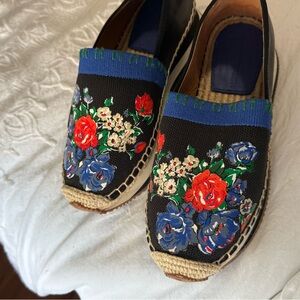 Tory Burch Black and Red Espadrilles with Elegant Floral Design